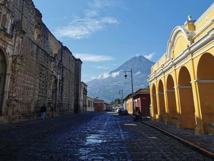 Huellas Hostal Antigua Dış mekan fotoğraf
