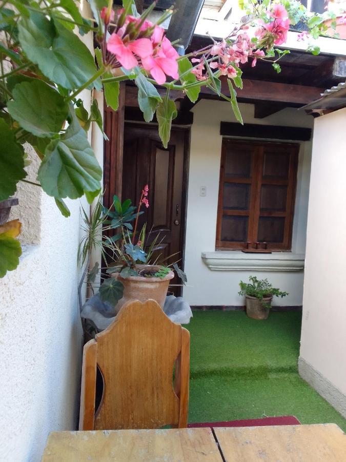 Huellas Hostal Antigua Dış mekan fotoğraf
