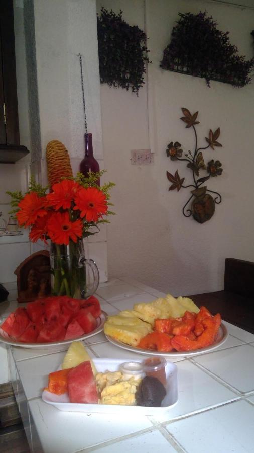 Huellas Hostal Antigua Dış mekan fotoğraf